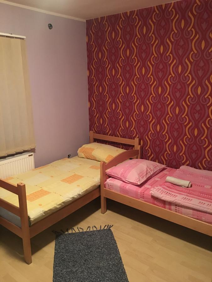 Hostel Grof Mrcajevci Экстерьер фото