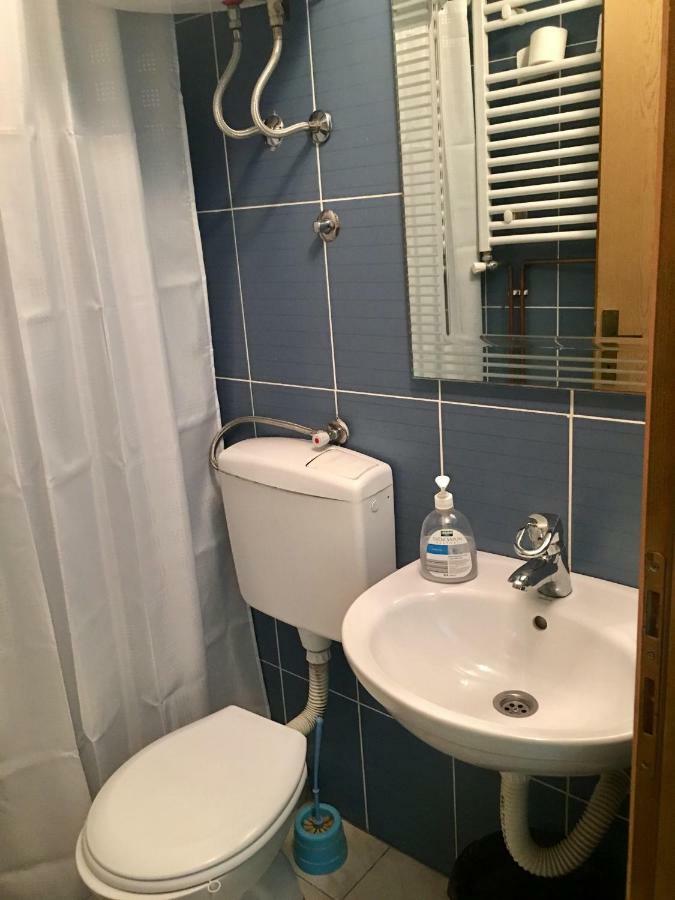 Hostel Grof Mrcajevci Экстерьер фото